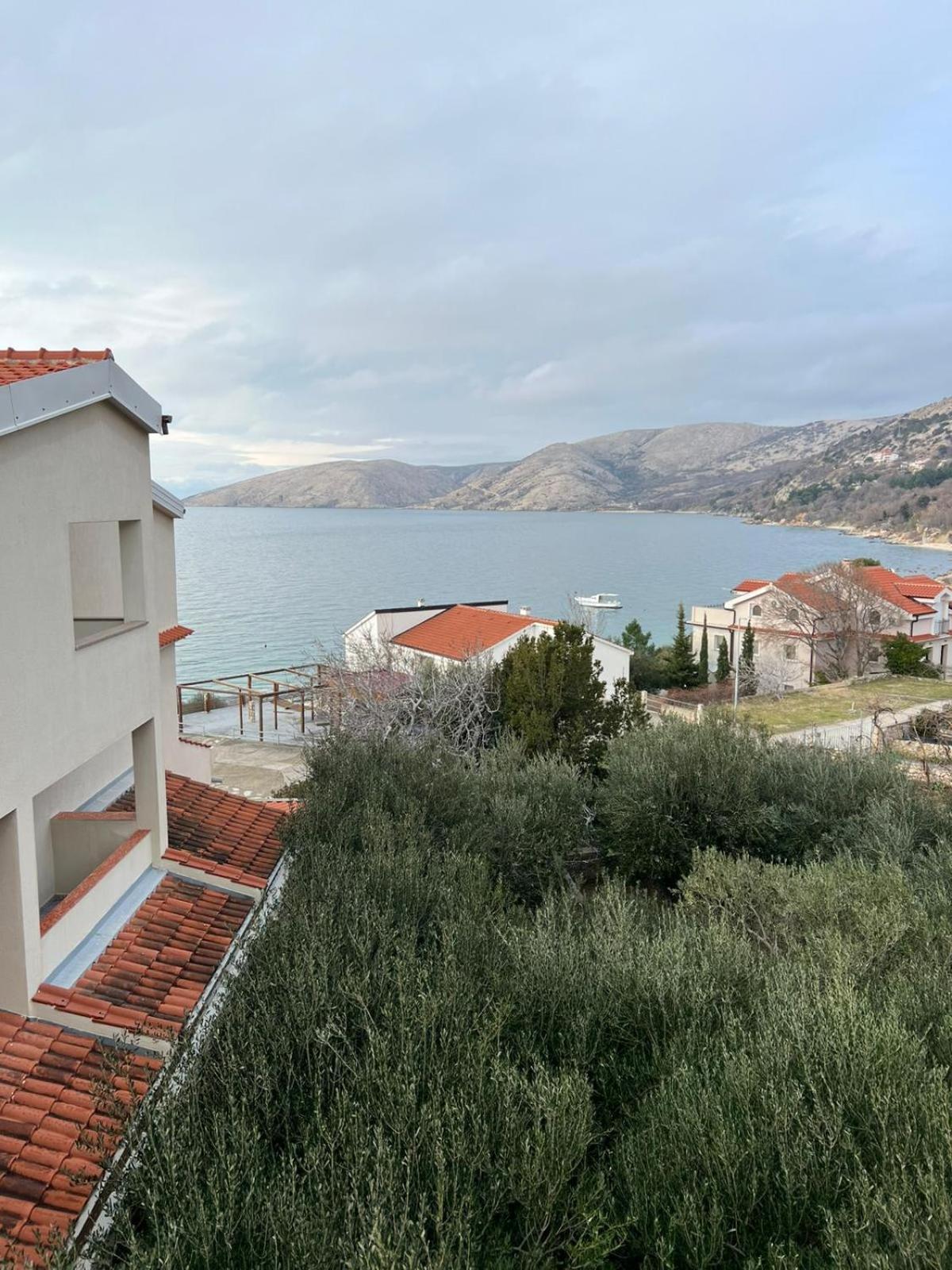 Bellevue Rooms Stara Baska Exterior photo