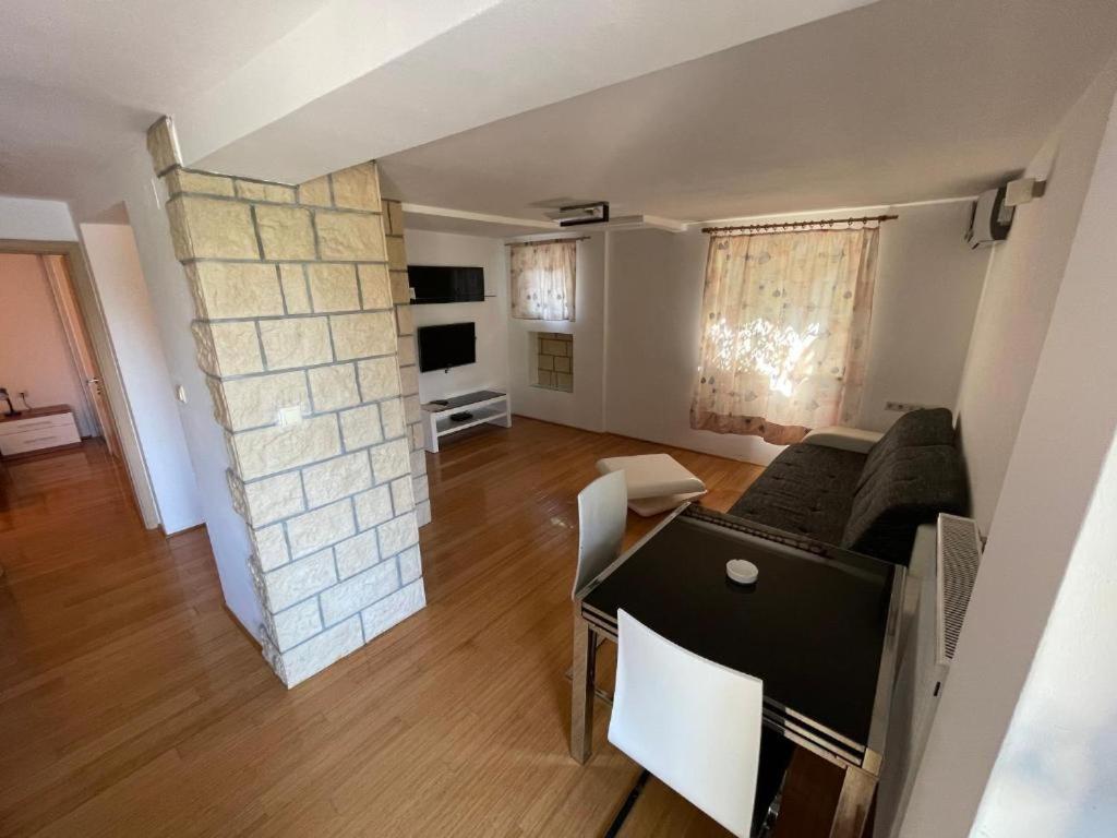 Bellevue Rooms Stara Baska Exterior photo
