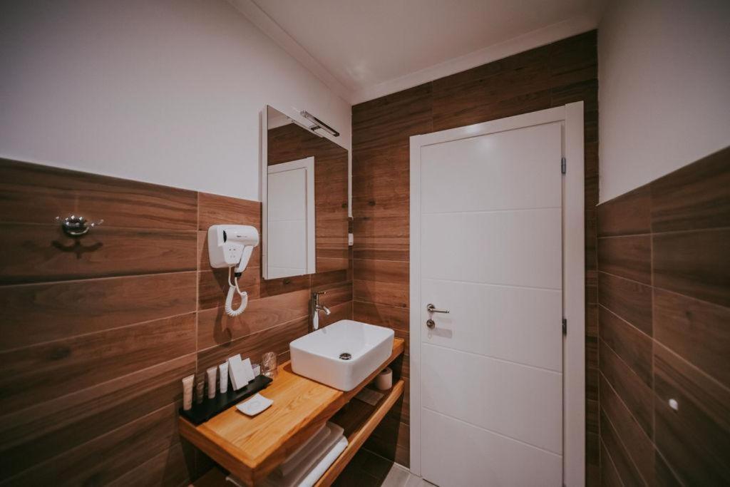 Bellevue Rooms Stara Baska Exterior photo