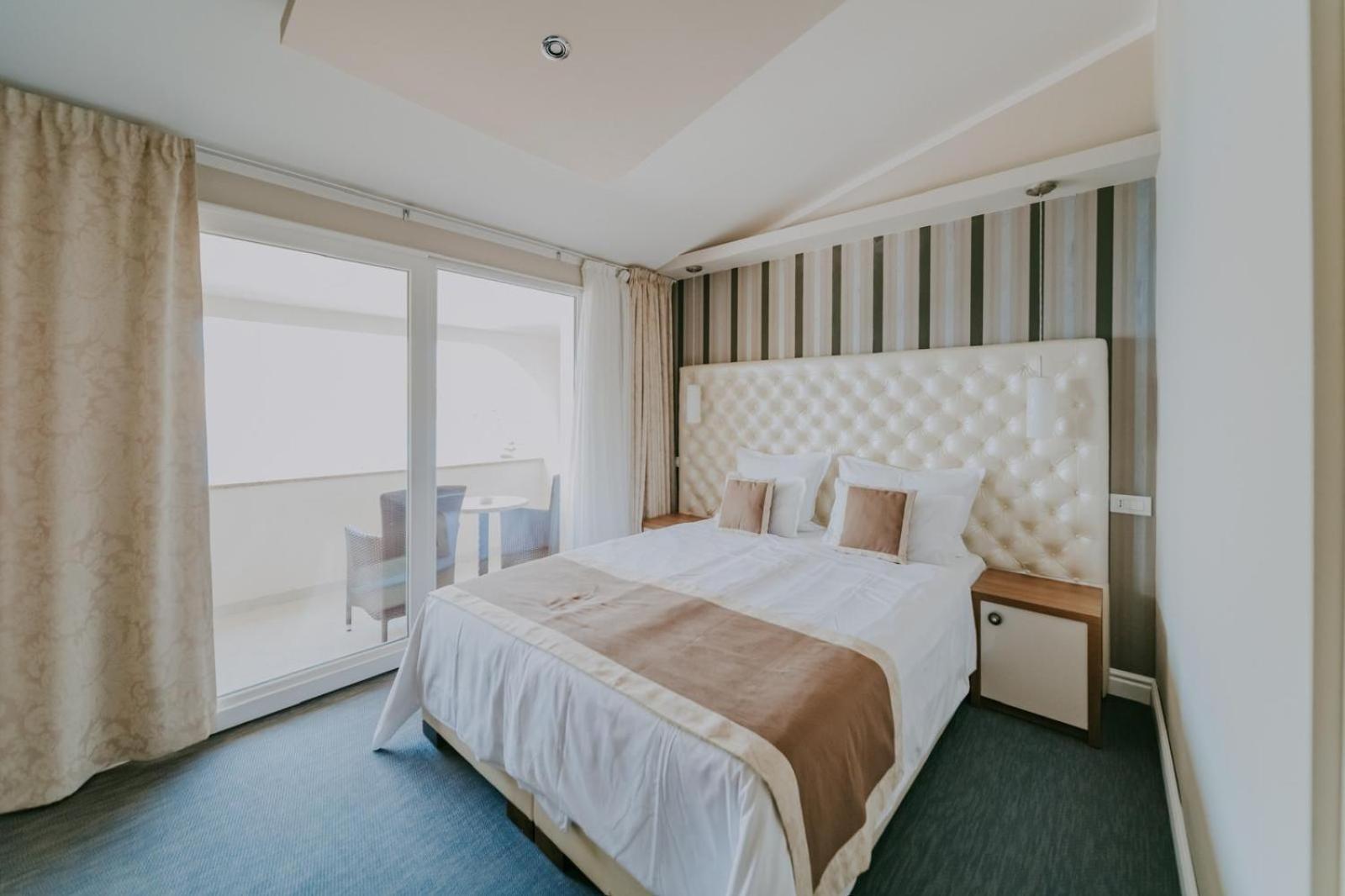 Bellevue Rooms Stara Baska Exterior photo