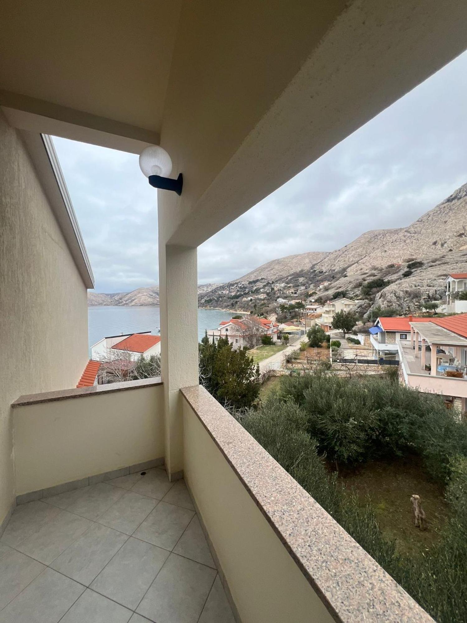 Bellevue Rooms Stara Baska Exterior photo