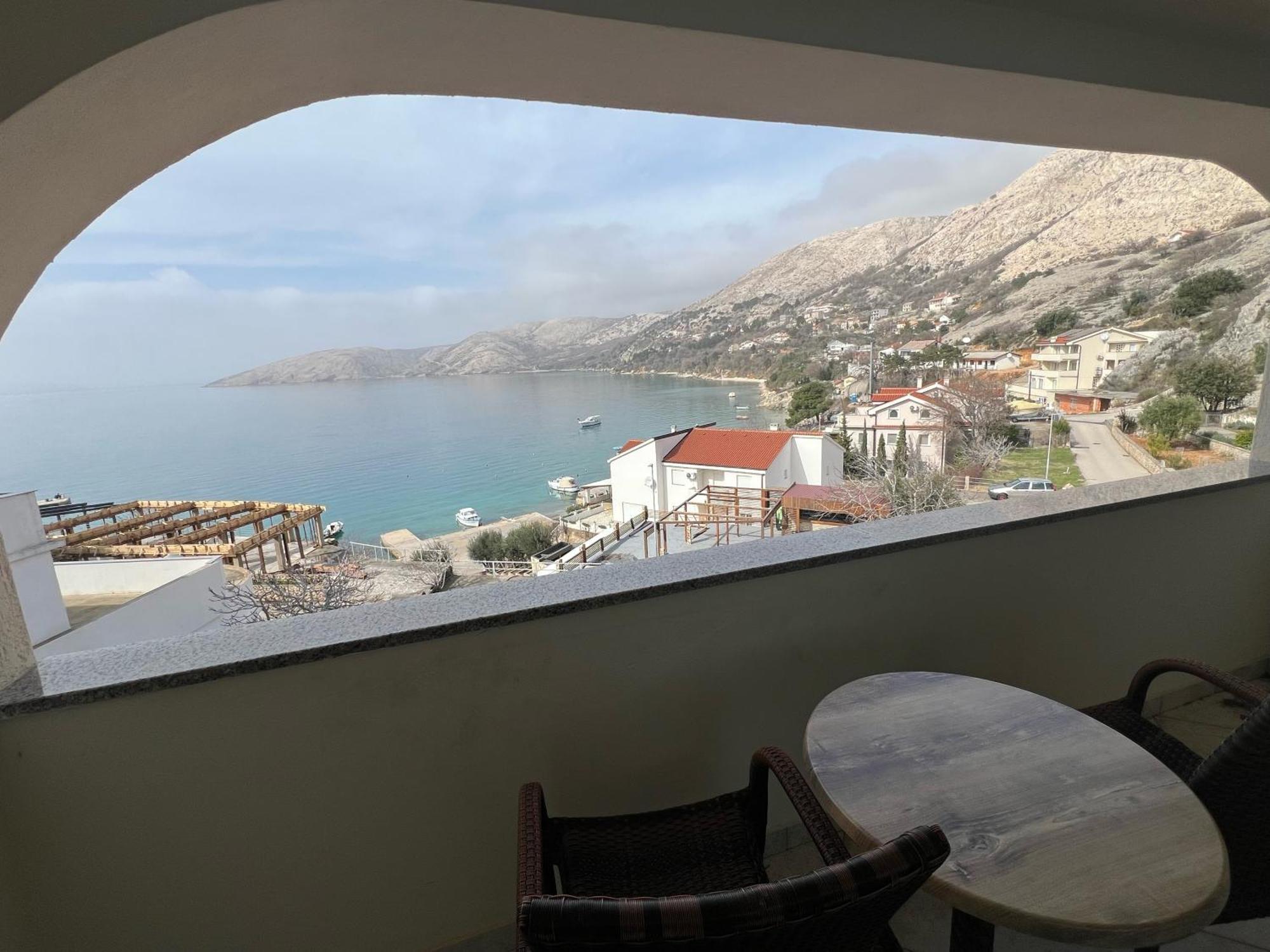 Bellevue Rooms Stara Baska Exterior photo